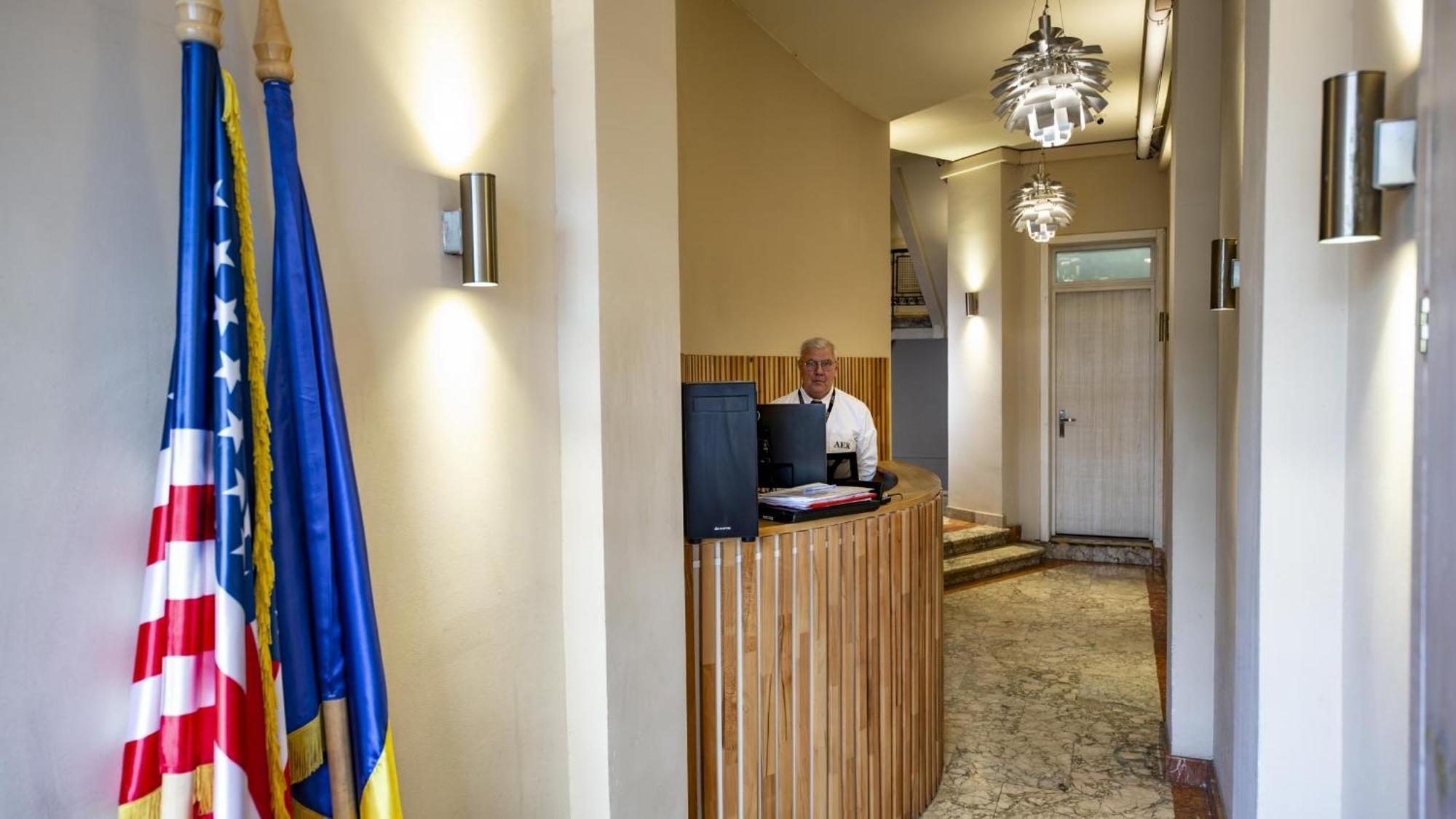 Athenaeum Spacious& Cozy 1Br Prime Location W Balcony Bukarest Exteriör bild